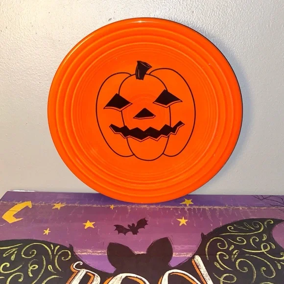 9" Spooky JOL Pumpkin  FIESTAWARE Orange Halloween Luncheon Plate Only - Picture 2 of 10
